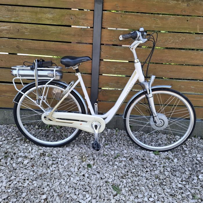 Rowery miejskie elektryczne 26-28 cali