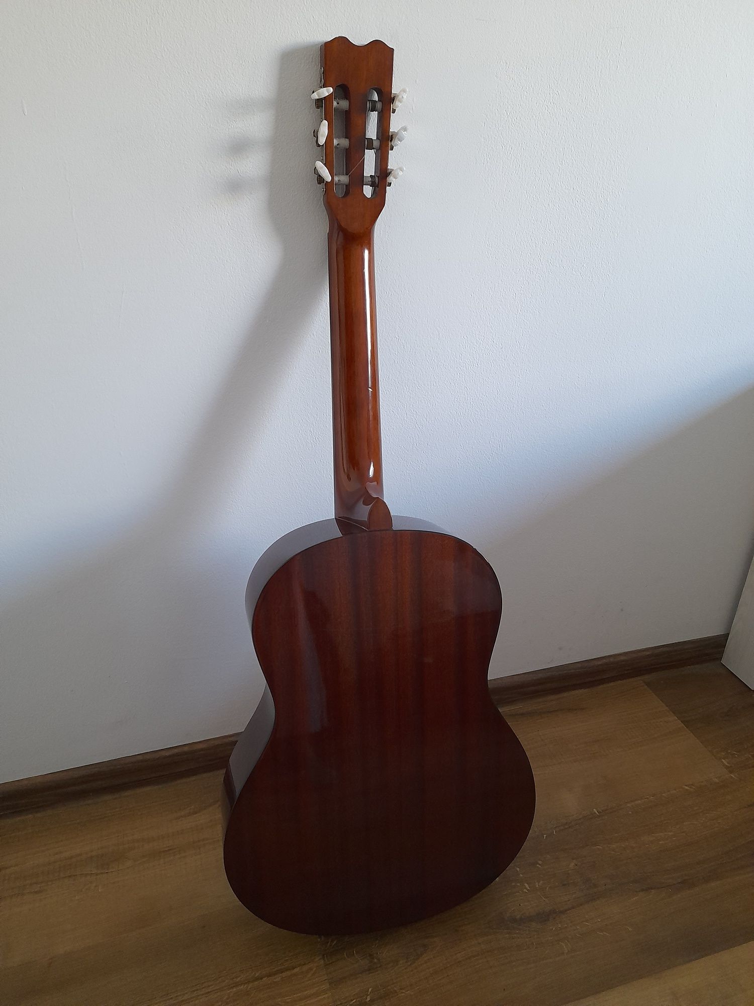 Gitara klasyczna Jasmine