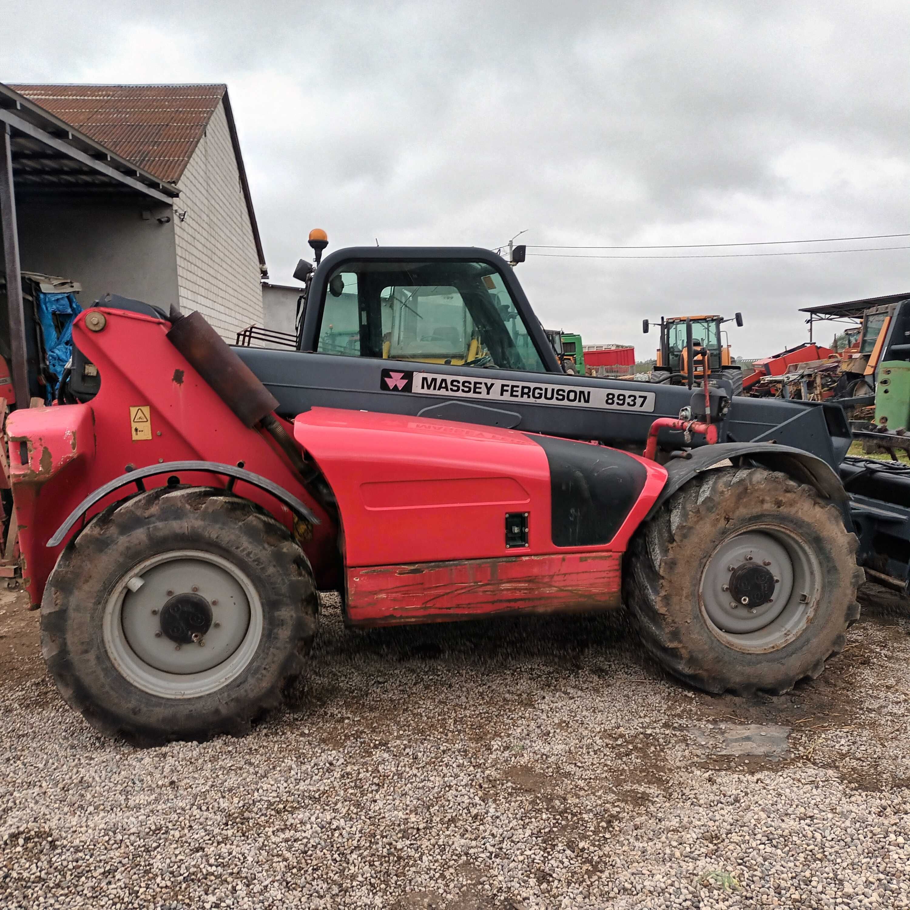 Ladowarka massey ferguson 8937 z lyzko-krokodylem(jcb manitou )