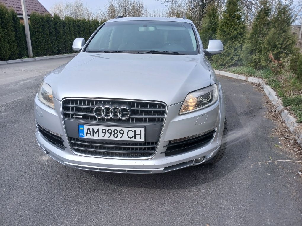 Ауди Q7.дизель 2008р