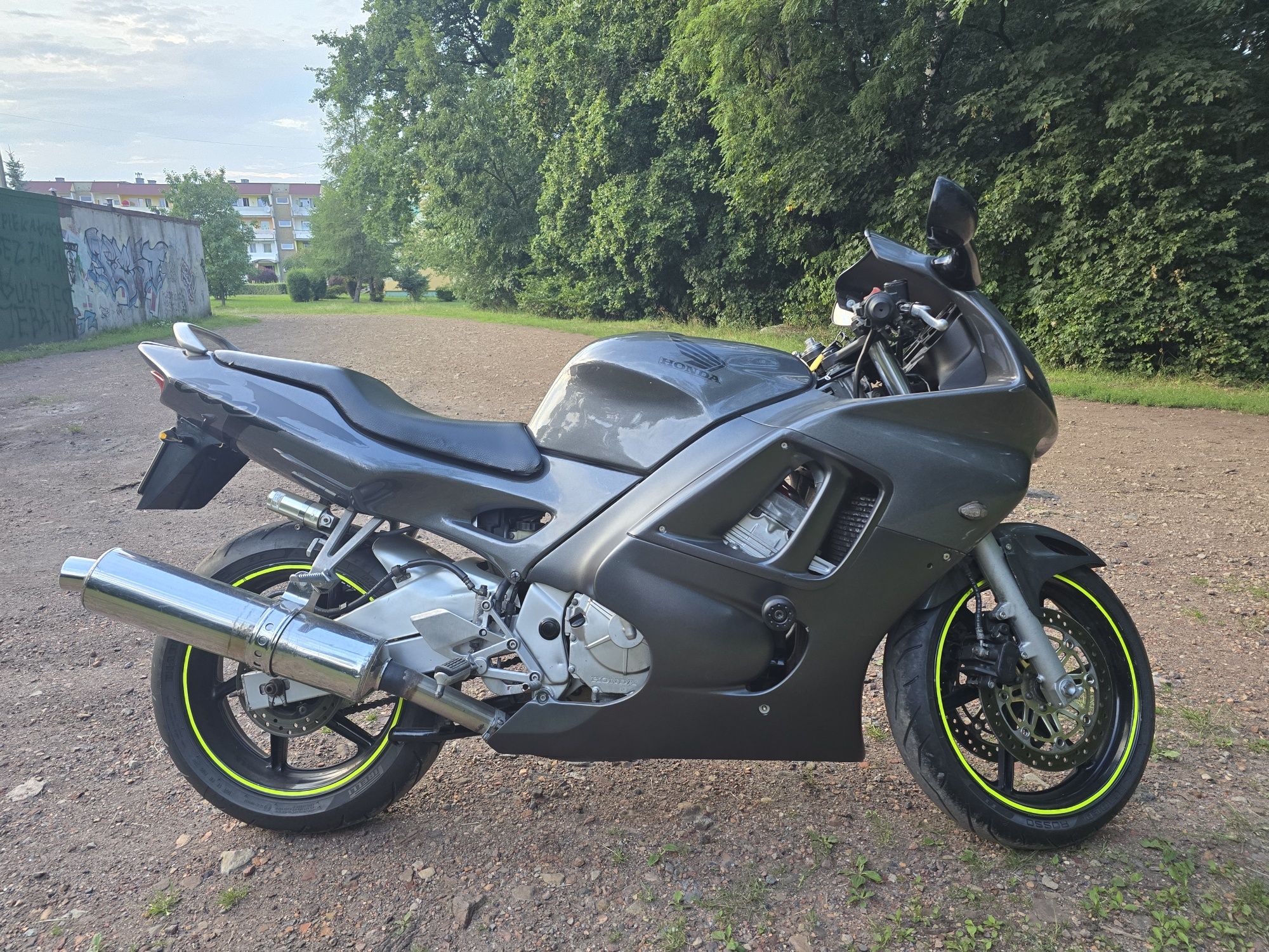 Honda CBR F3 600 polift