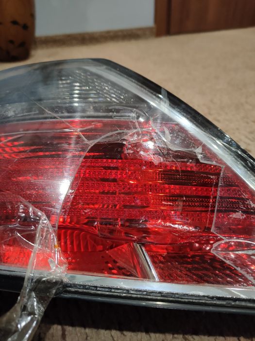 Задня ліва фара Opel Astra H