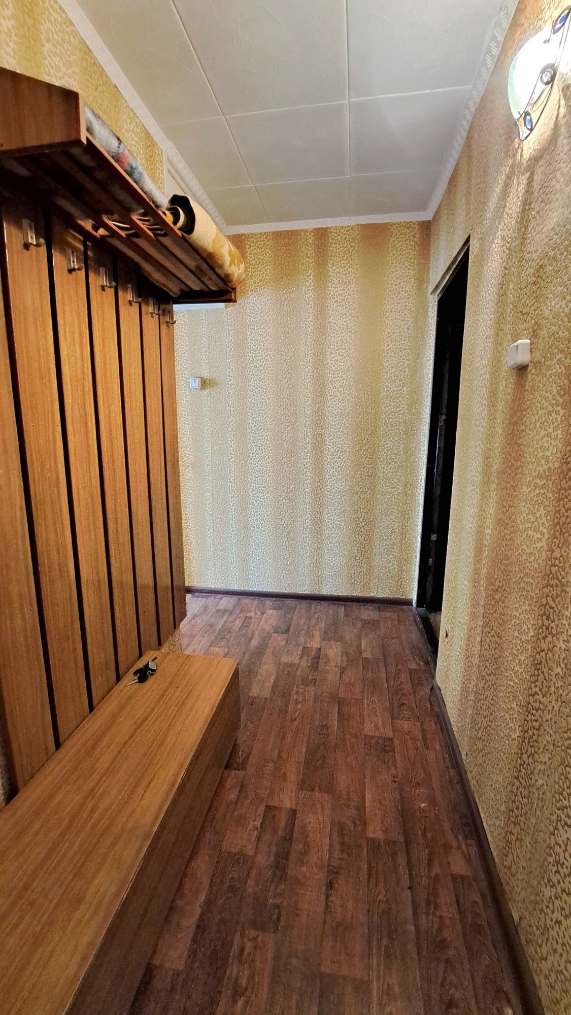 Продам  1-но кімнатну  173й квартал
