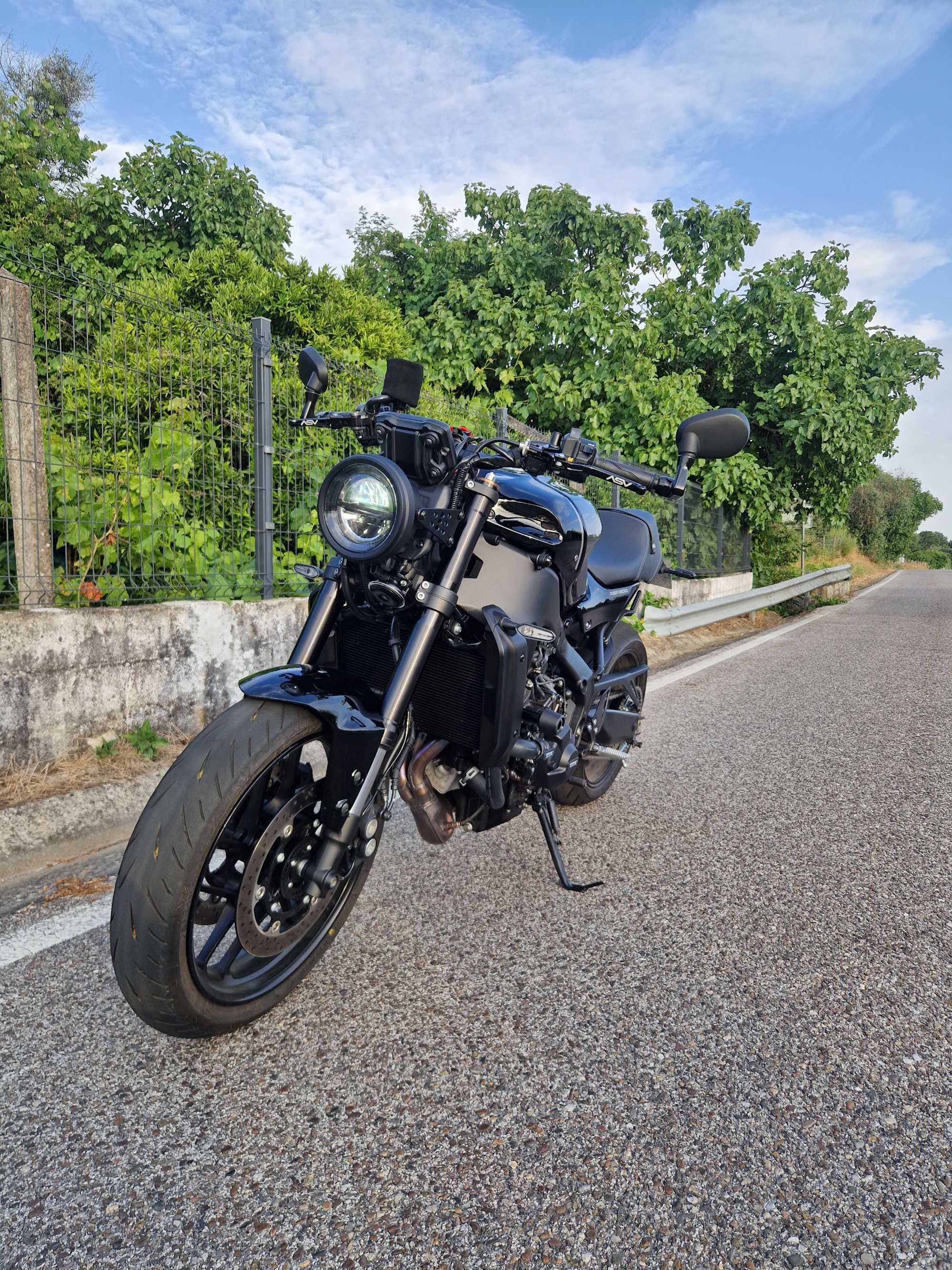 Yamaha Xsr 900 Midnight Black