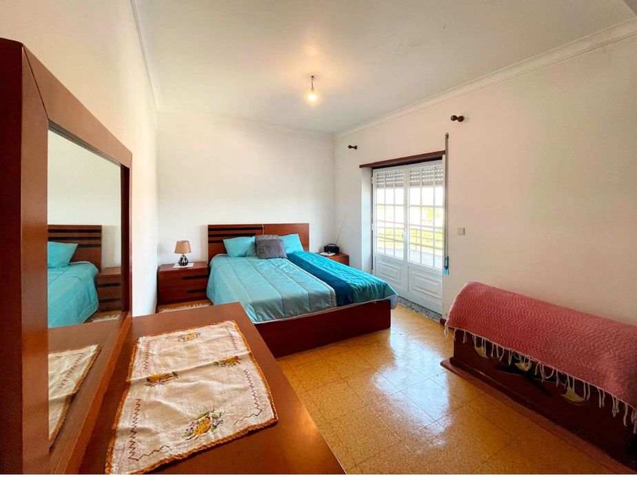 Quarto moderno novo