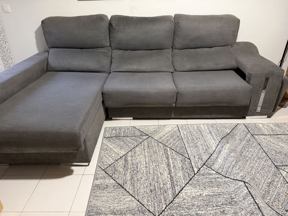 Sofá com chaise longue Conforama