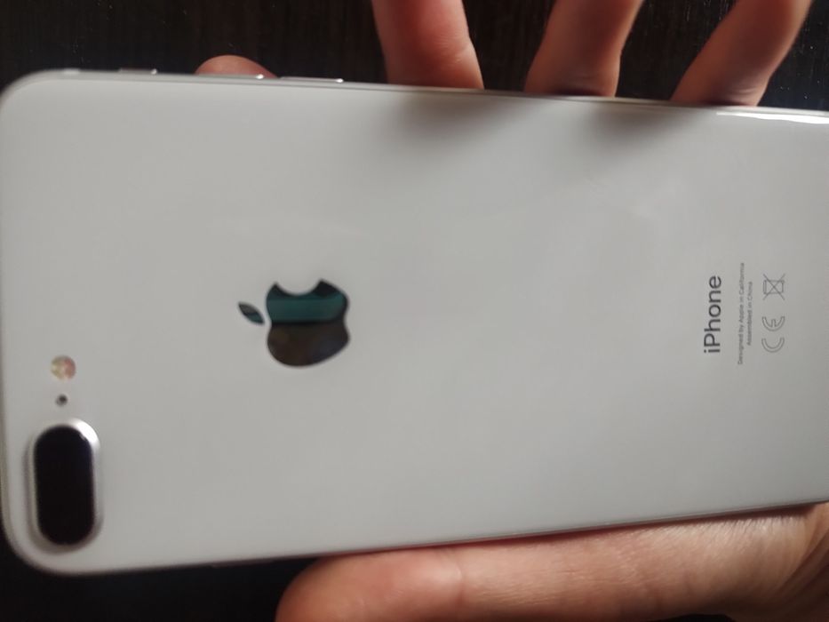 iPhone 8 Plus 64gb