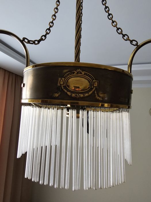 Люстра старовинна