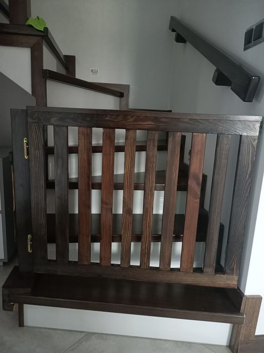 Barierka drewniana na schody