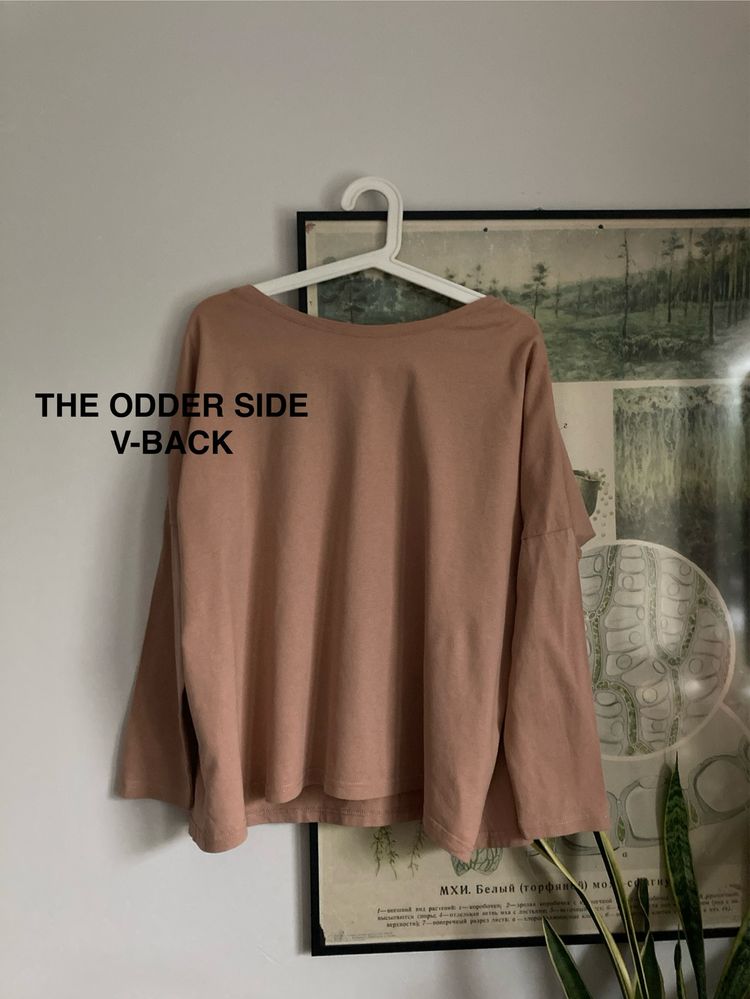 The Odder Side V-back bluzka longsleeve M / 38 oversize