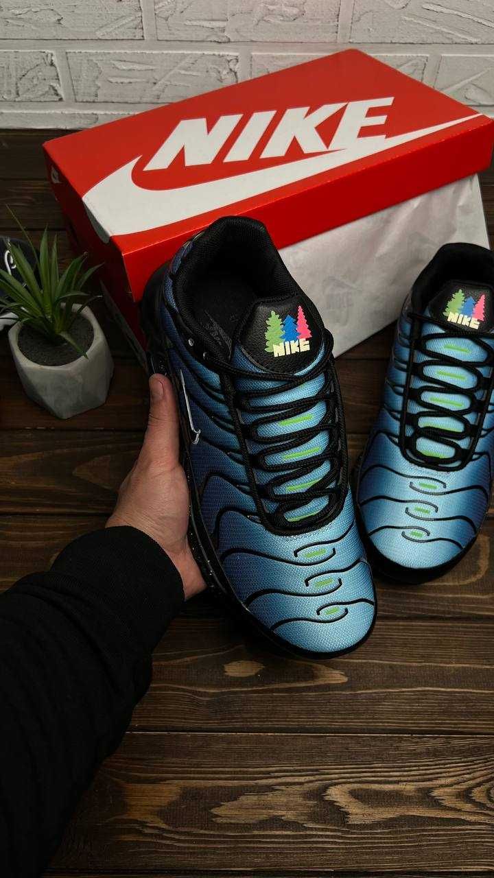 ЗНИЖКА! 43 (27,5) Nike Air Max TN Plus Tree Motifs найк тн вапормакс