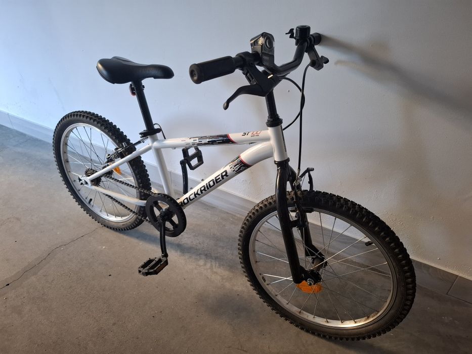 Bicicleta de rapaz da Decathlon como nova, impecável.