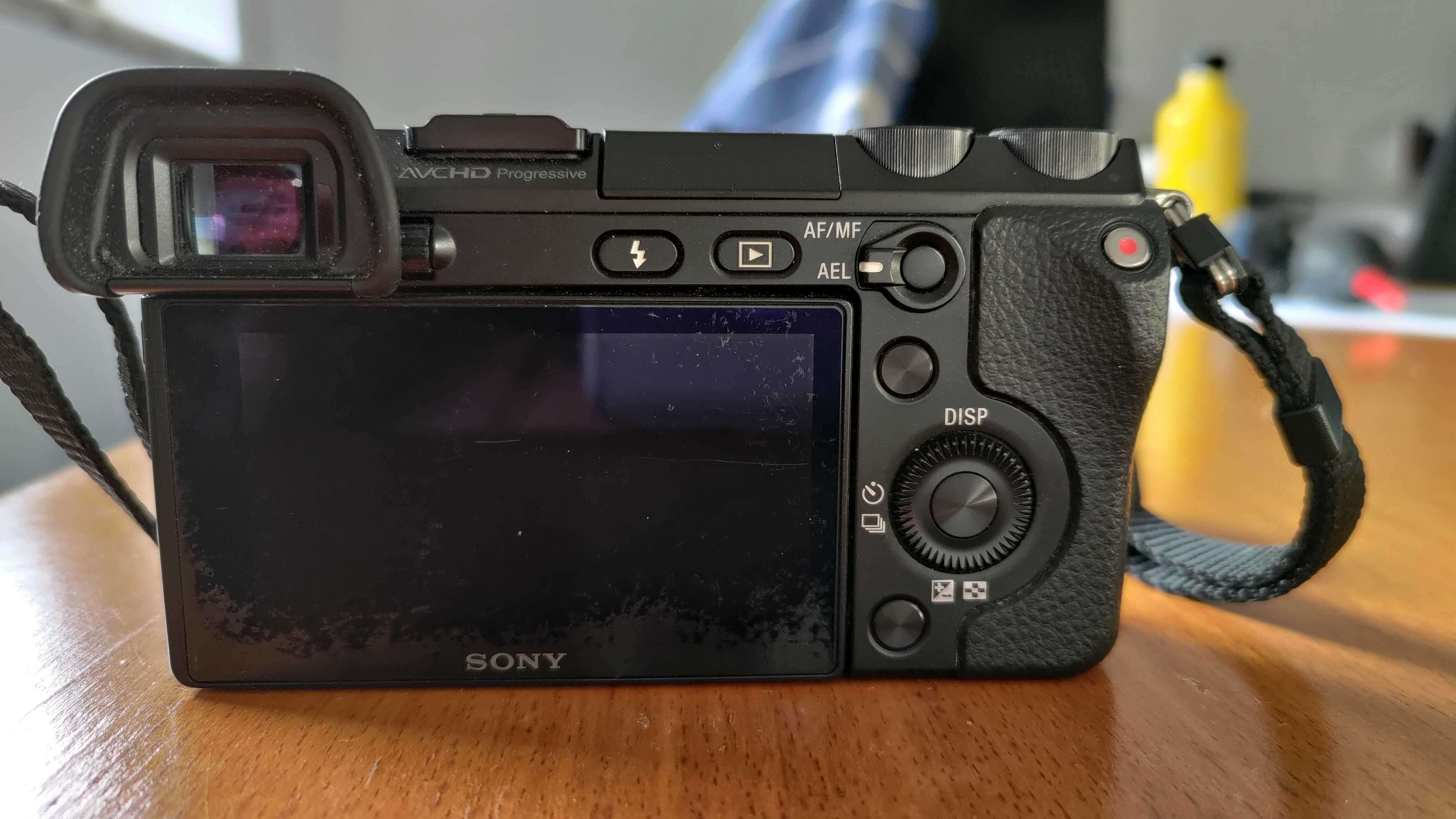 Sony NEX 7 , Mount E, 24 MP