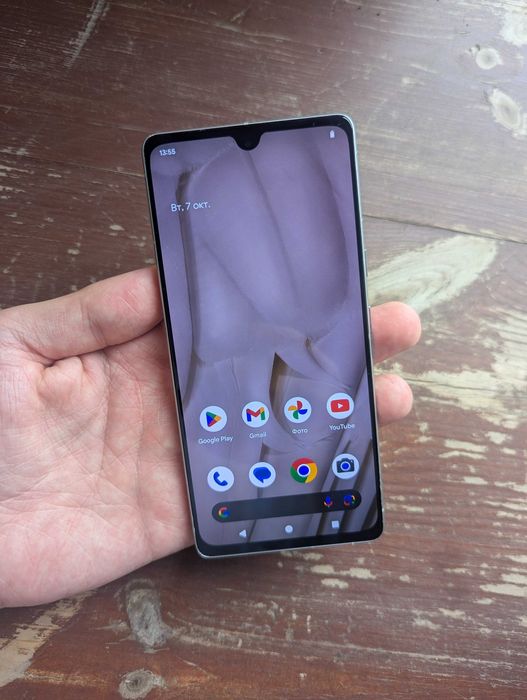 Google Pixel 7 8/128GB (Newerlock) в идеале