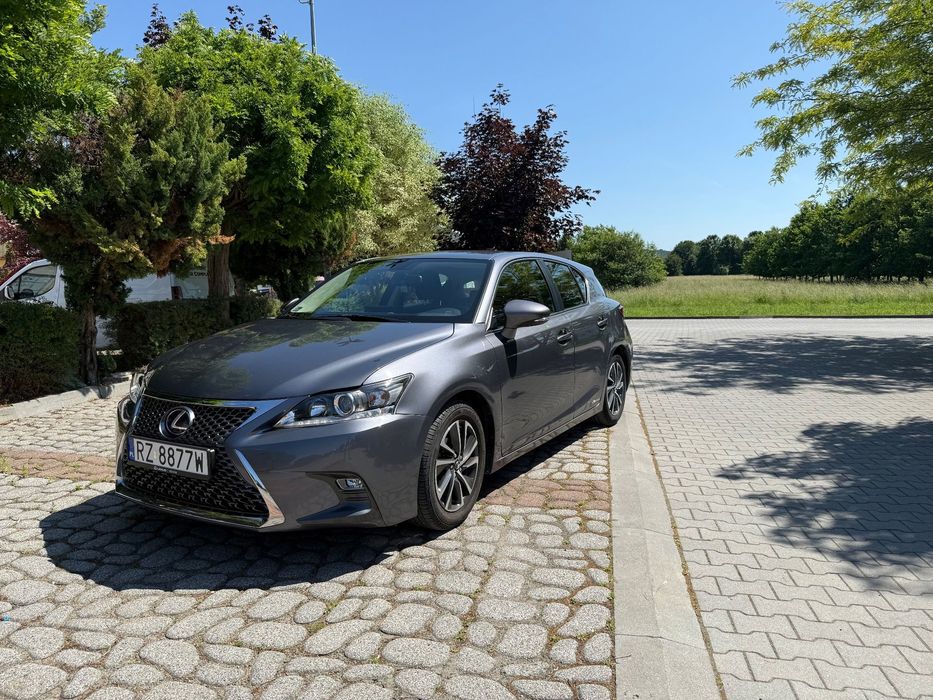 Lexus CT Lexus CT200h Elegance 2018/2019 ASO 64 tys. km Idealny Stan
