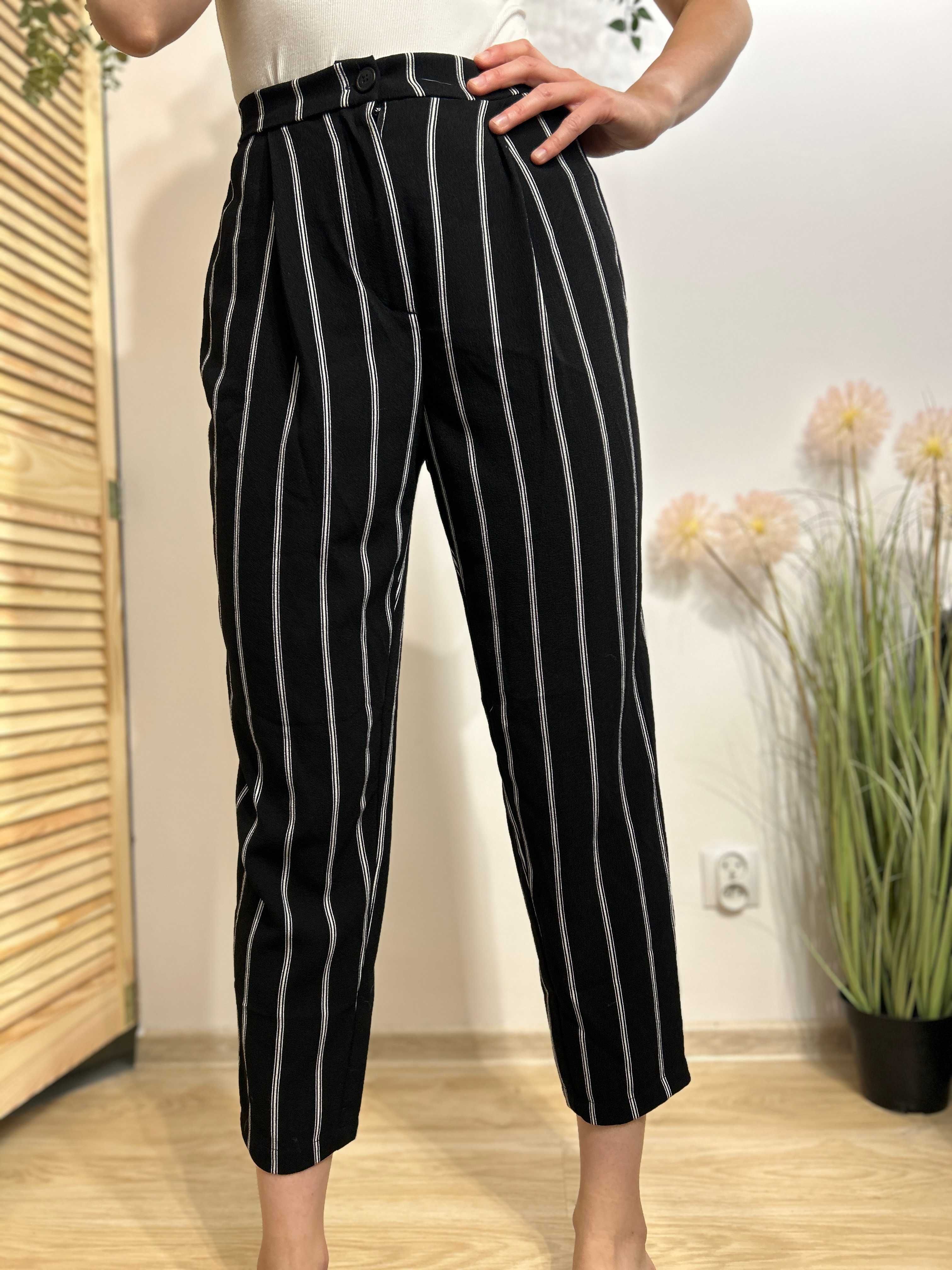 Czarne spodnie w paski – H&M, rozmiar 36