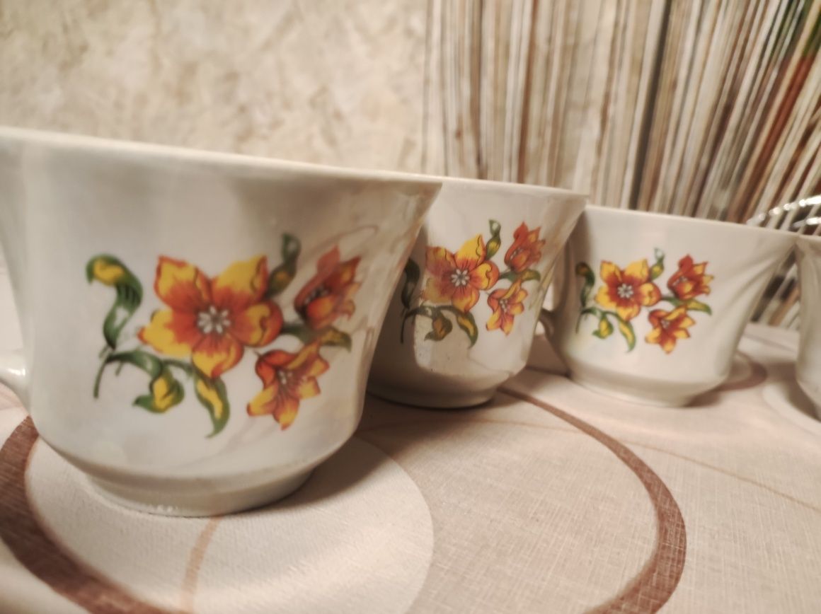 Полонський фарфор ,чашки квіточки, сервіз СРСР