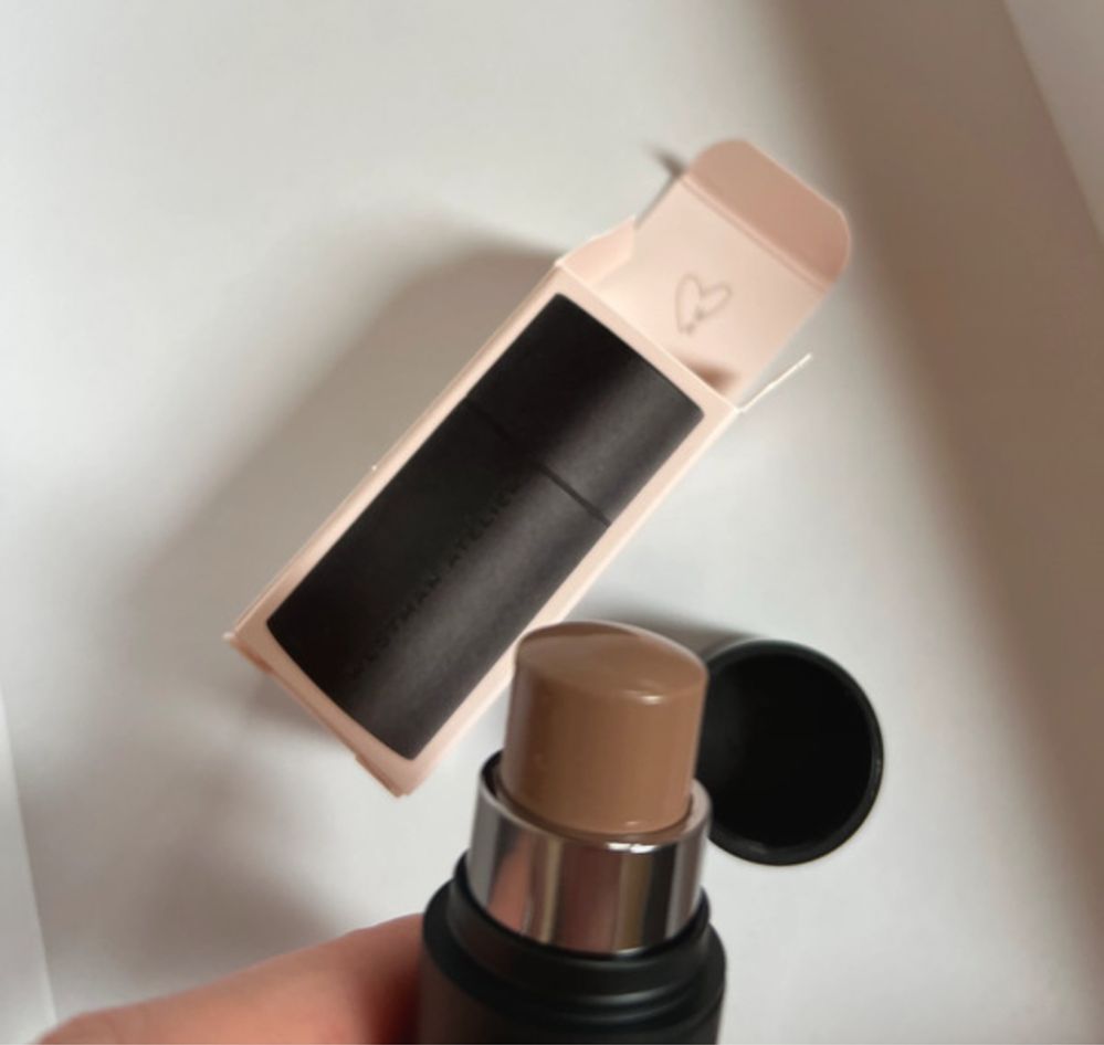 Westman Atelier Petite Face Trace Contour Stick - Biscuit