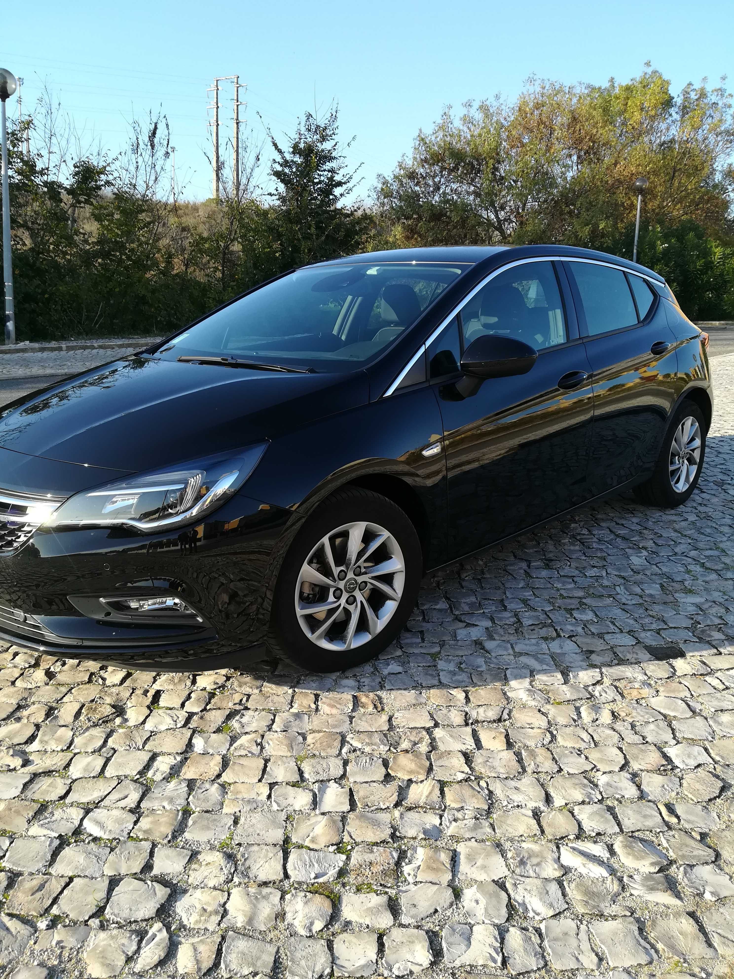 Opel Astra 1.6 CDTI 136CV Innovation