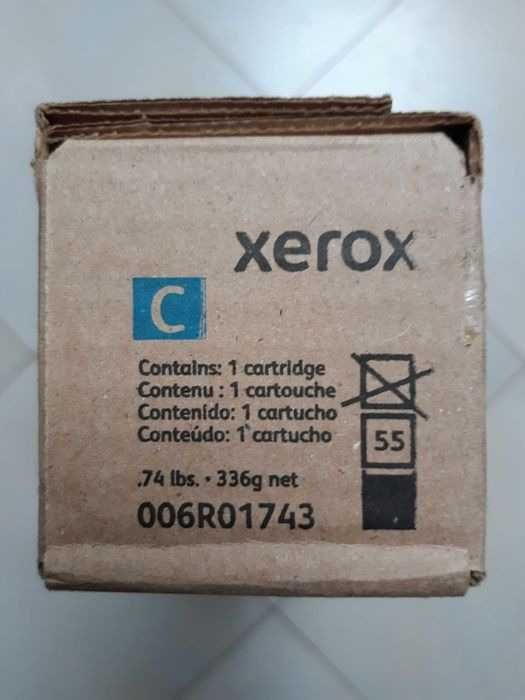 Xerox toner 006R01743 Cyan oryginalny zapakowany.