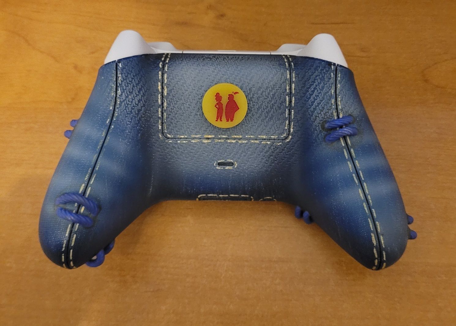 Limitowany Kontroler/Pad Xbox It Takes Two "May" Edition