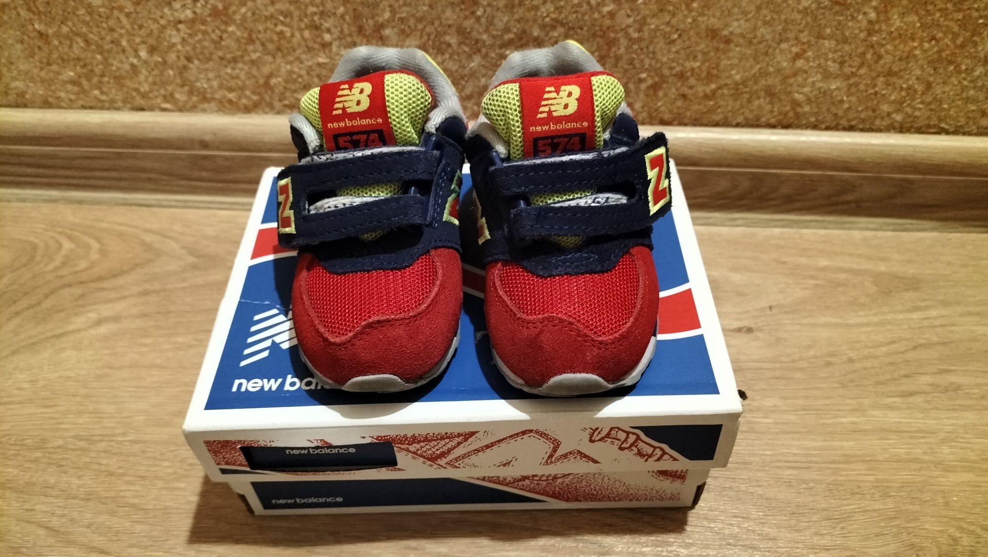 Кросівки new balance