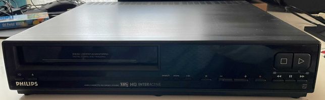 Leitor de cassetes VHS Philips VR6390