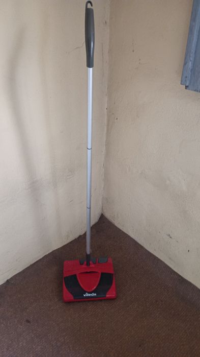 Vassoura Vilela completamente novas