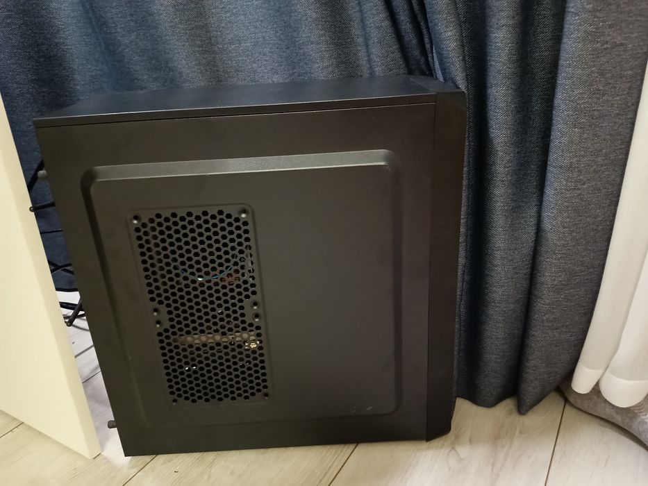 Игровий компютер AMD Ryzen 7 (2700)