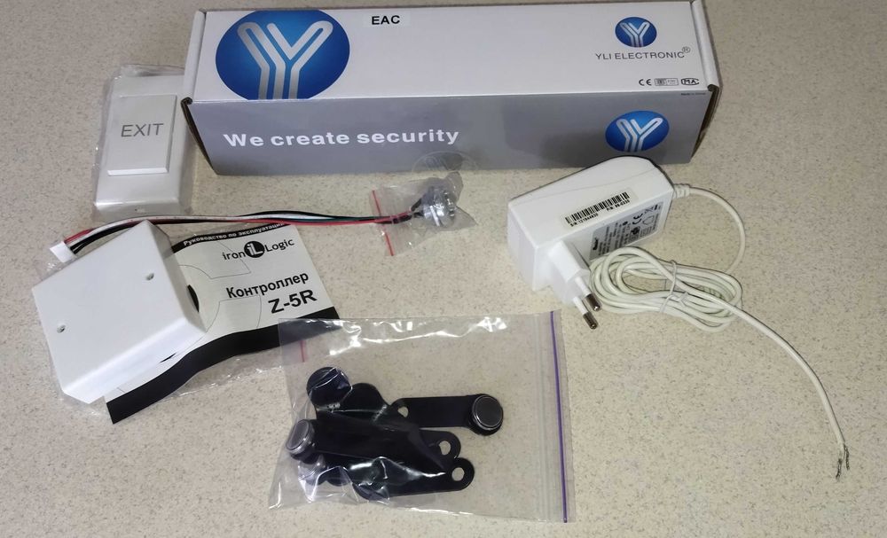 Система контроля доступа СКД  на электромагнитном замке 180кг