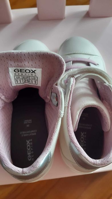 Sapatilhas Geox menina novas