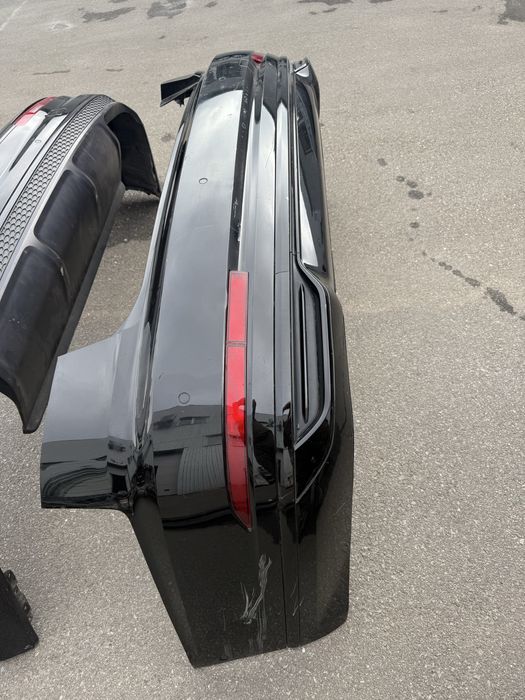 Бампер audi A8 d5 комплектний 6 парків