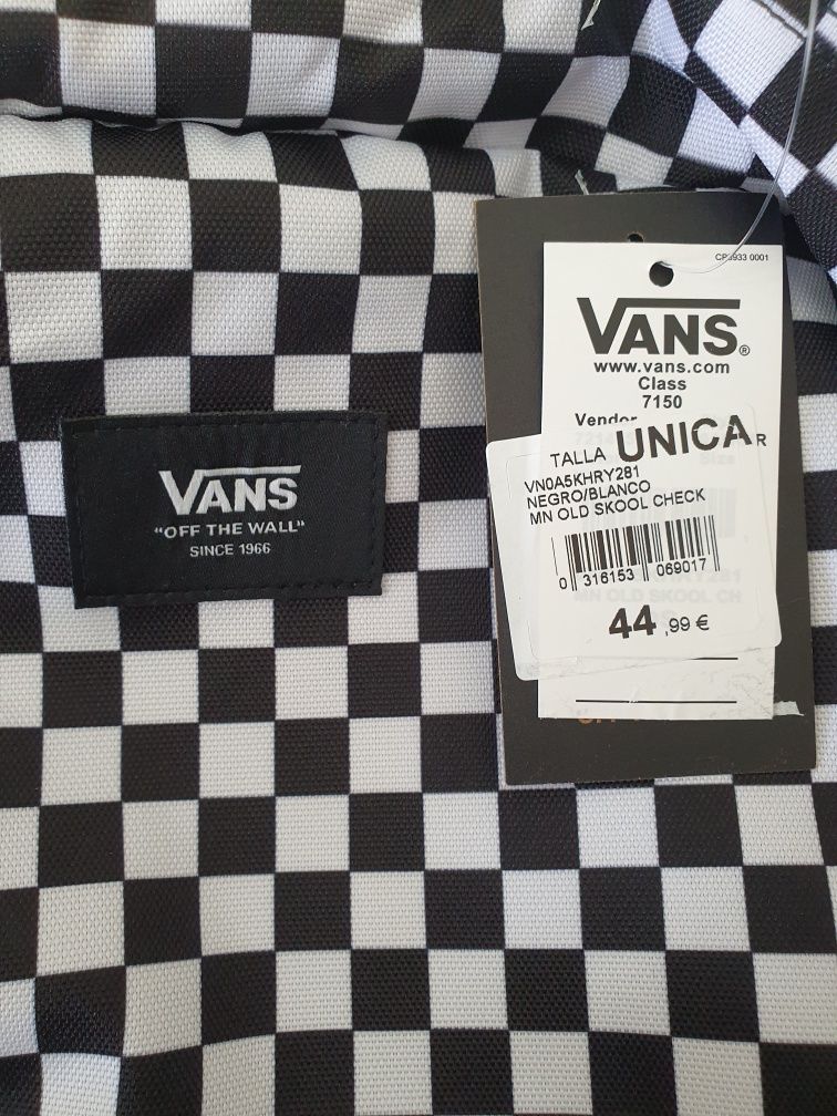 Mochila vans nova nunca usada