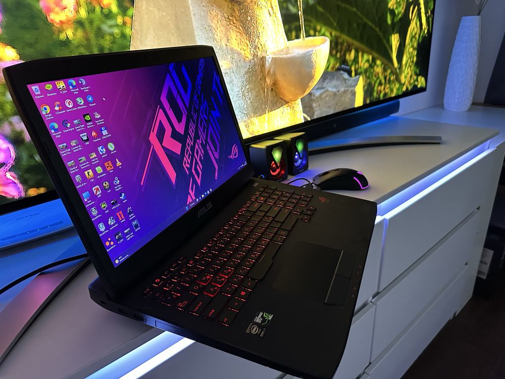 ИГРОВОЙ Asus ROG 17 + Комплект