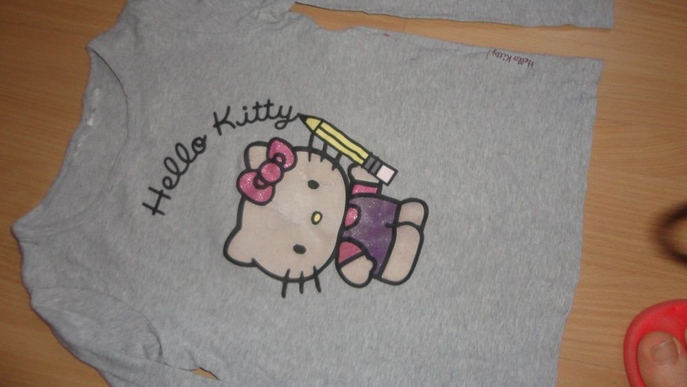 Bluzeczki dla dziewczynki roz. 128 cm zestaw