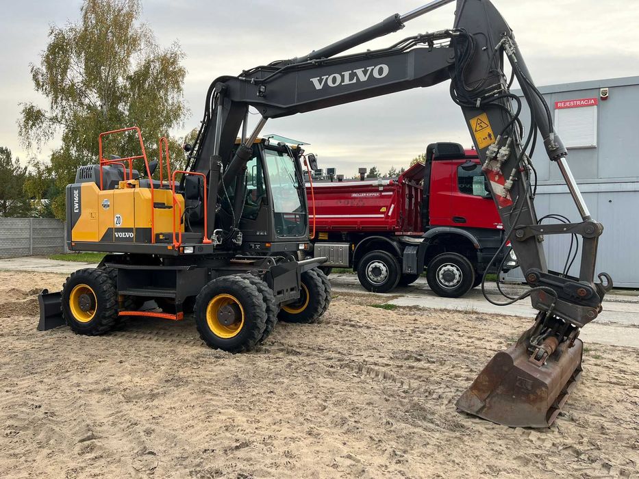 Wywrotka,Koparka,Prace ziemne,Rozbiórki,Wywóz gruzu,Piasek,Czarnoziem