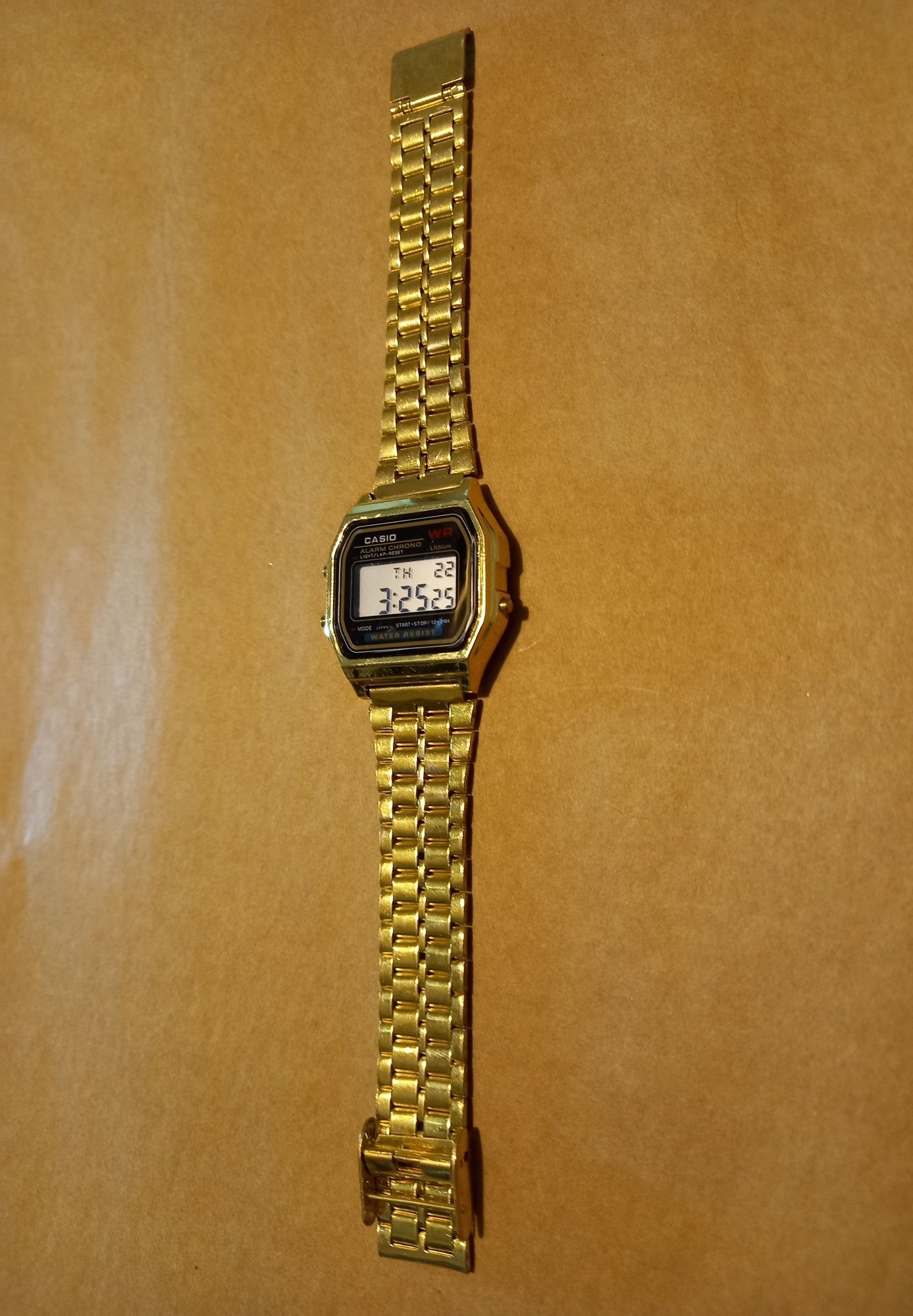 Relogio Casio dourado - Entrega em 24 horas!