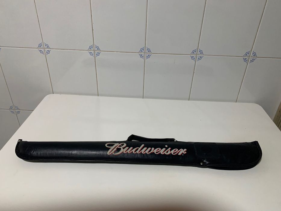 Taco de bilhar Budweser novo