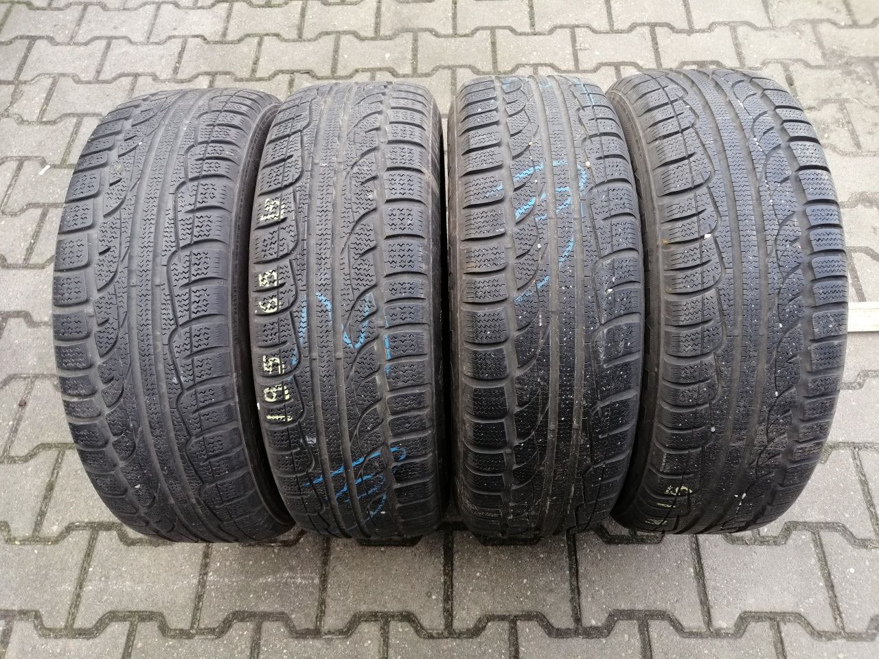 195/65r15 91T Kumho I'zen XW KW 17 4x108