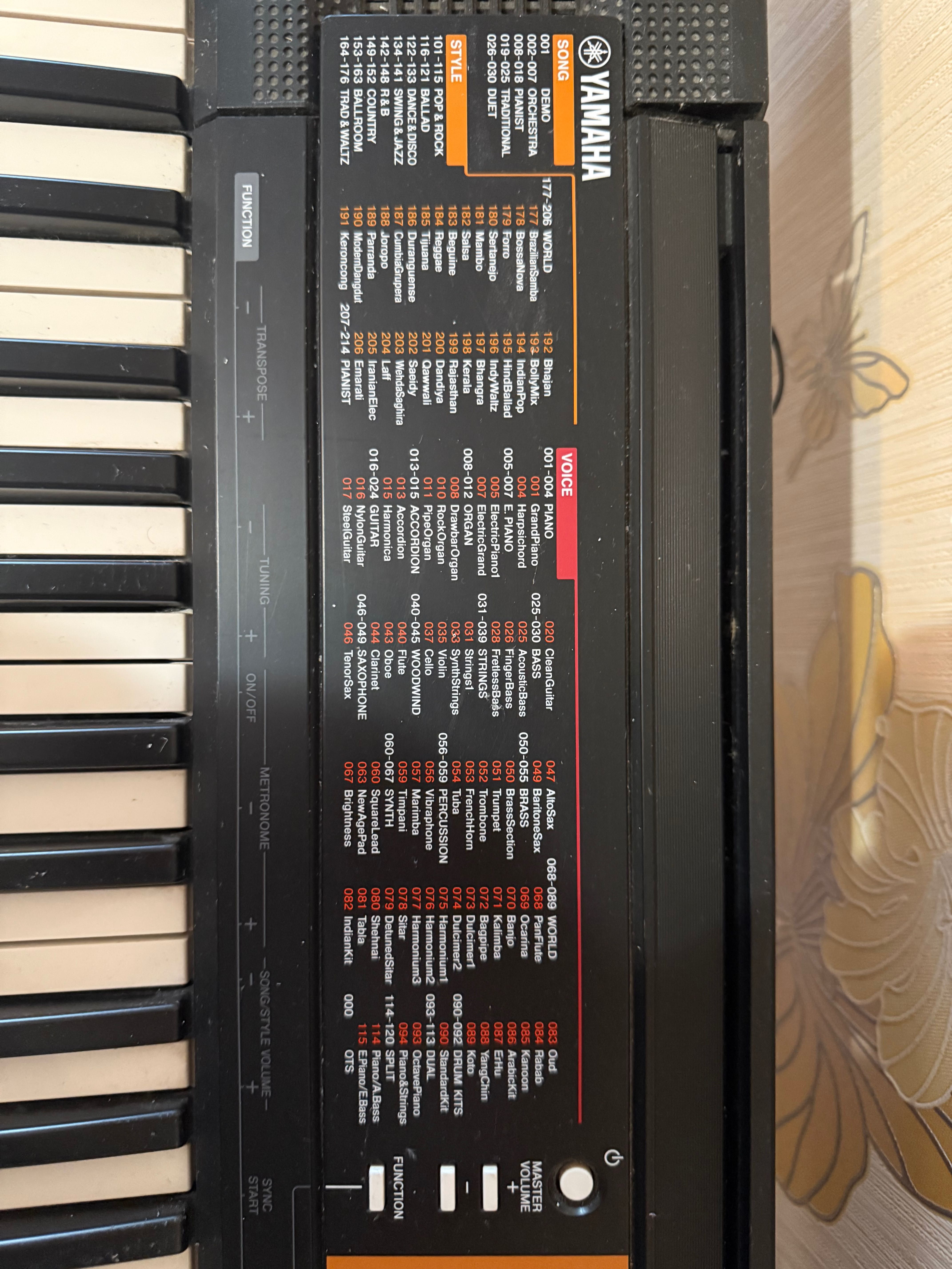 Синтезатор Yamaha PSR-F51 с подставкой Для начинающих