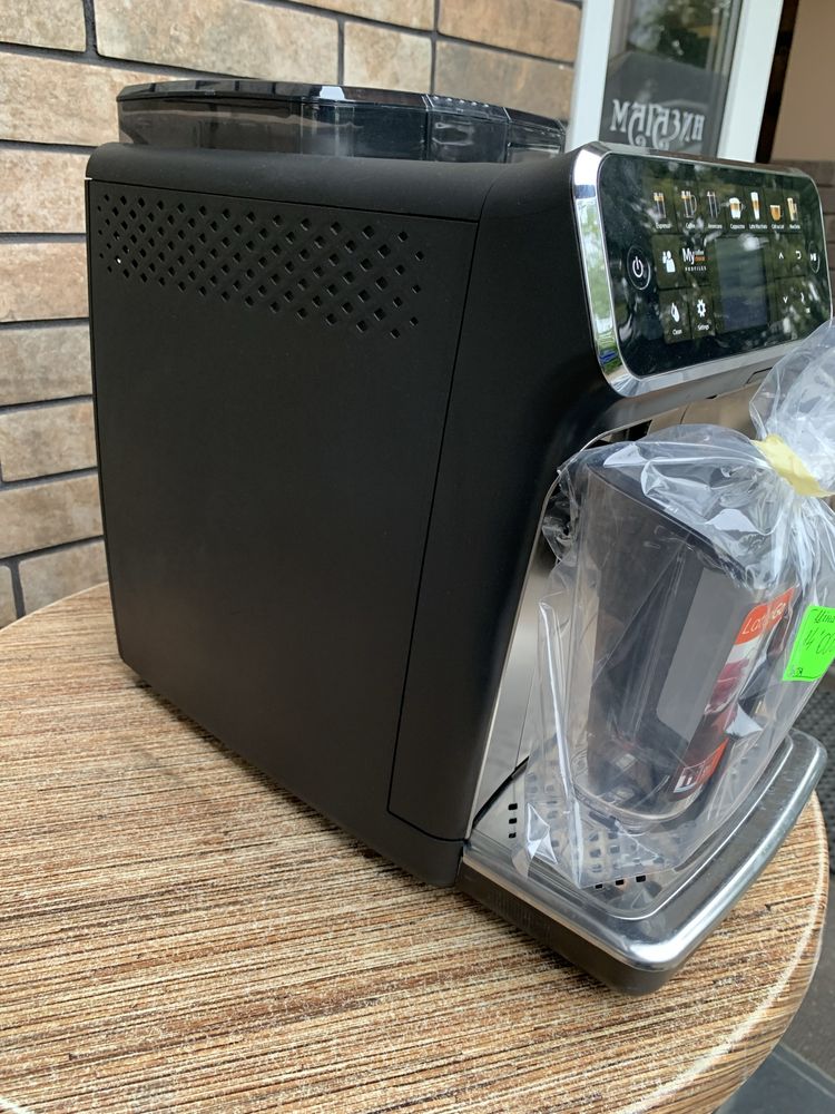 Кофемашина  PHILIPS EP5447