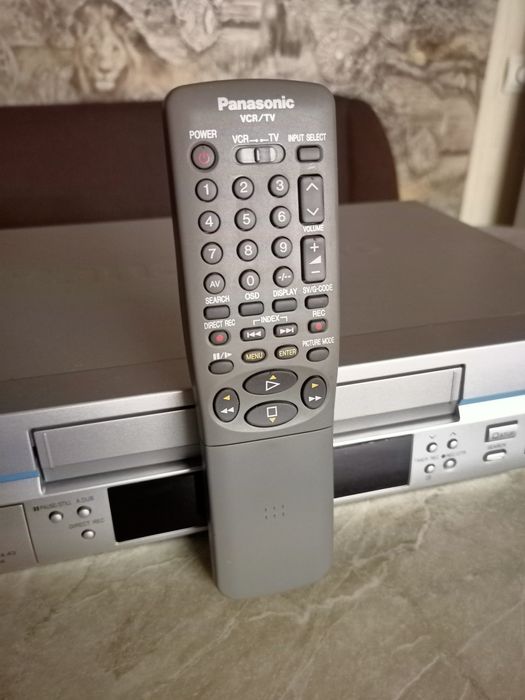 Видеомагнитофон Panasonic NV-SJ 500