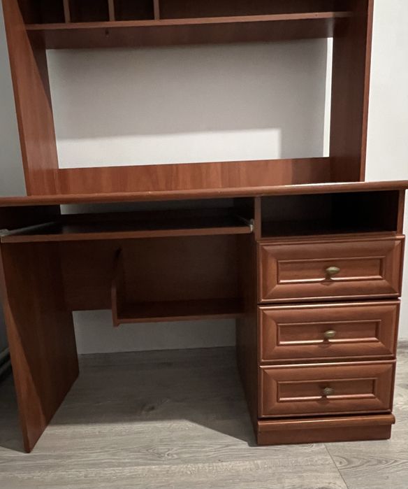Письмовий стіл з полицями, компʼютерний стол комод