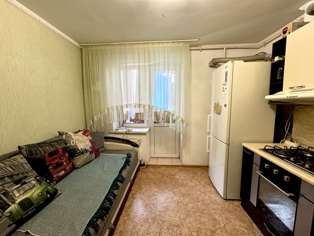 Продаж 1-кімнатна квартира жк Петрівське Теплична 38