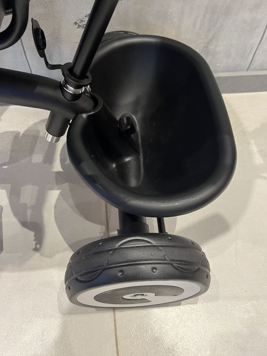 Rowerek Aston trójkołowy