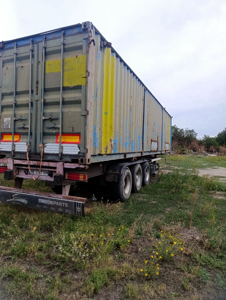 Полуприцеп контейнеровоз