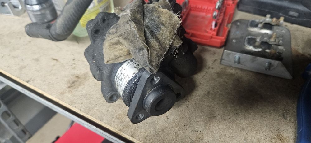 Pompa wspomagania audi a6 c5 a4 b6 passat B5 superb 2.5tdi aym bfc bau