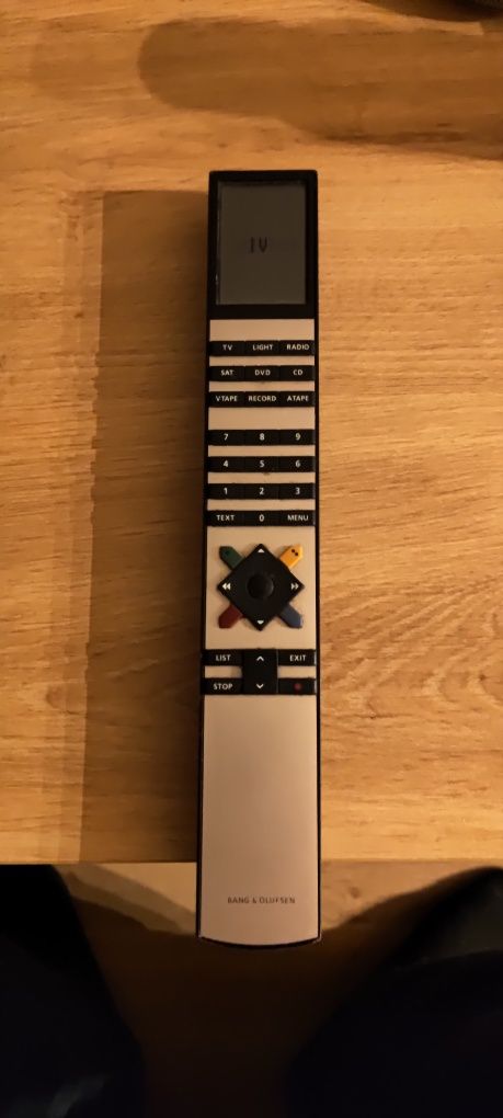 Pilot beo4 bang olufsen