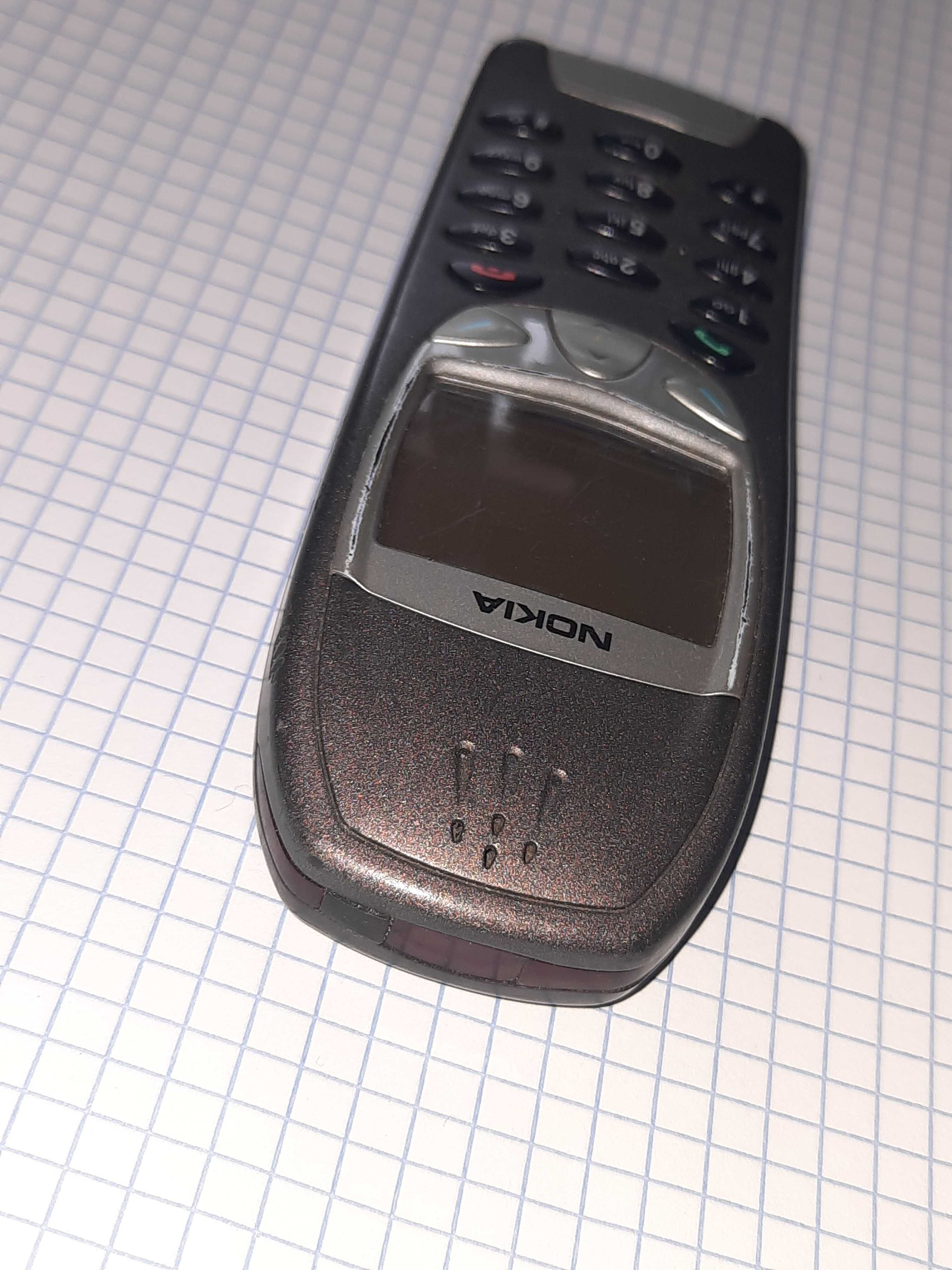 Продам мобильный телефон Nokia 6210