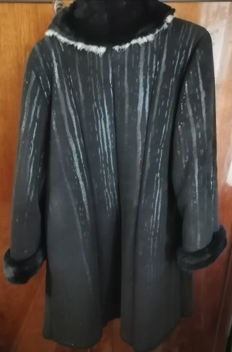 Дублянка жіноча, чорна